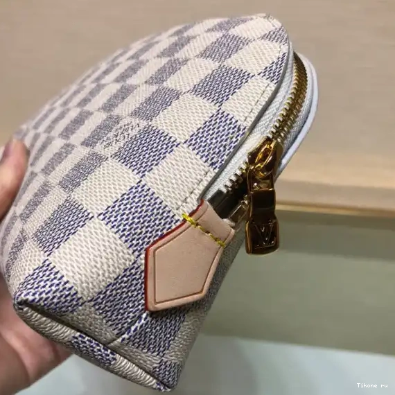 Affordable POUCH VUITTON GM COSMETIC LOUIS 0506